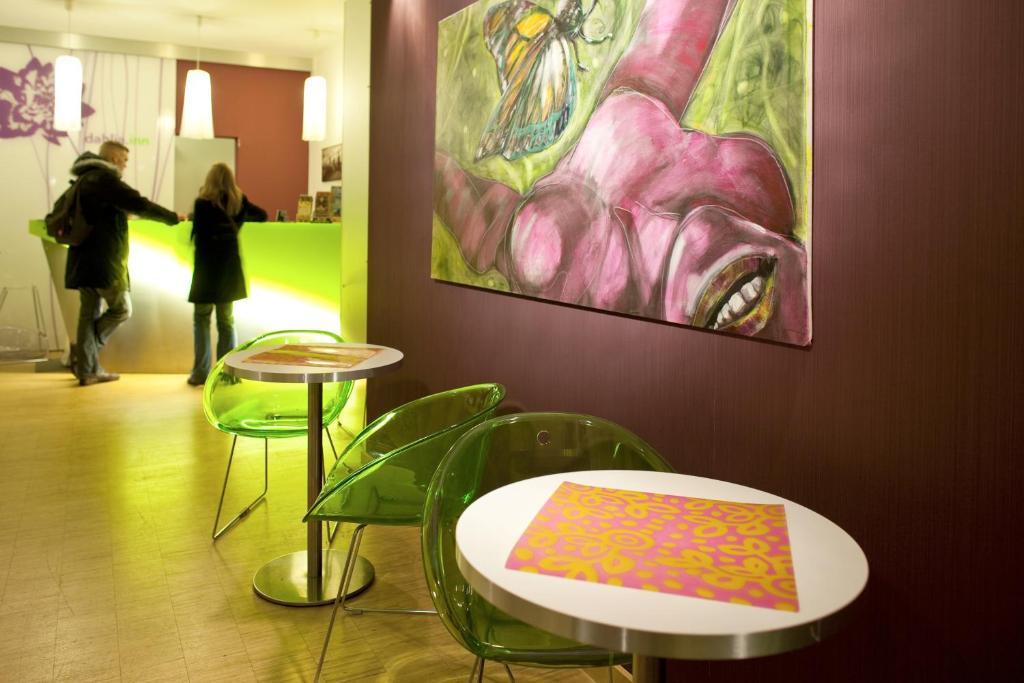 Dahlia Inn Prague Ngoại thất bức ảnh